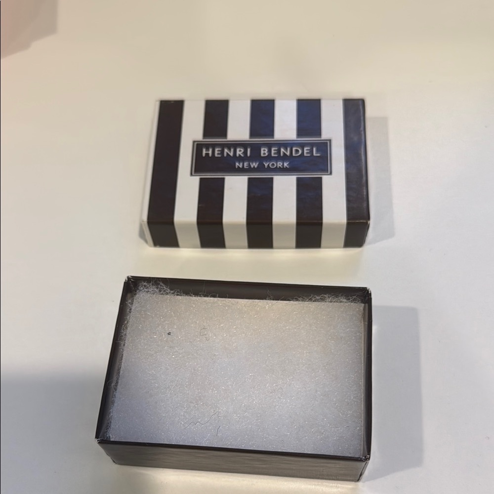 Assorted Designer Gift Boxes - Picture 5 of 8